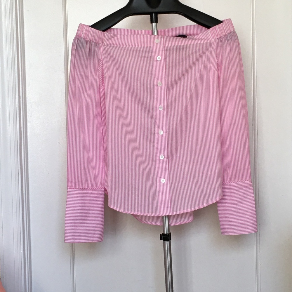 HIGHLINE 🆕 off shoulder blouse